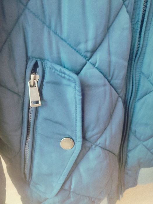 GUESS Яке с G-лого