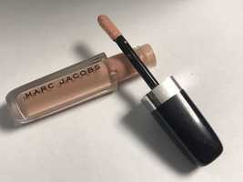 TOM FORD Shade & Illuminate Concealer corector fata