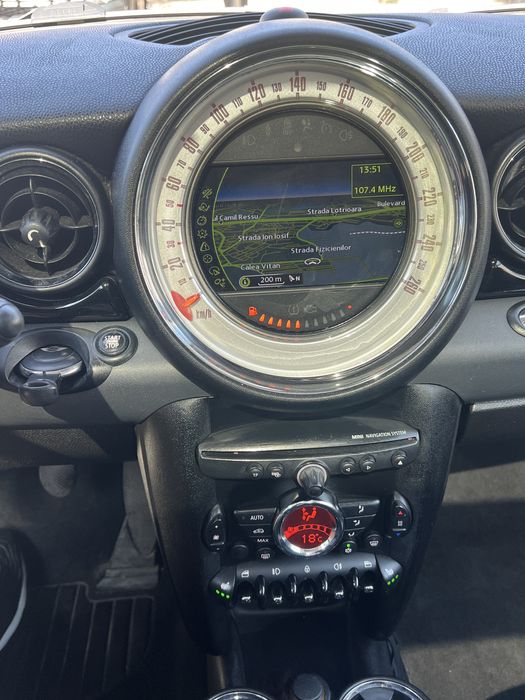 Mini One recent Adus Germania