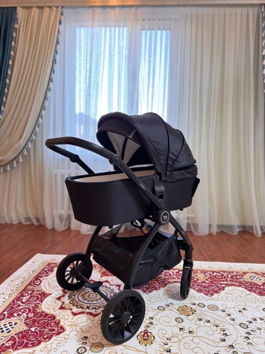 продам коляску в отличном состояний.