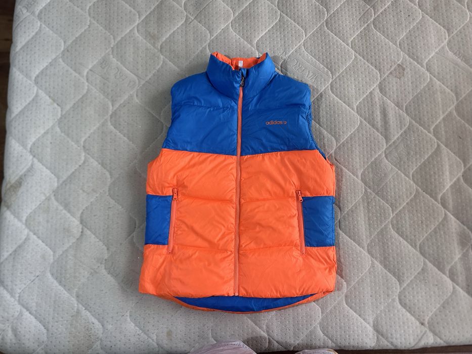 Adidas пухен елек мъжки елек