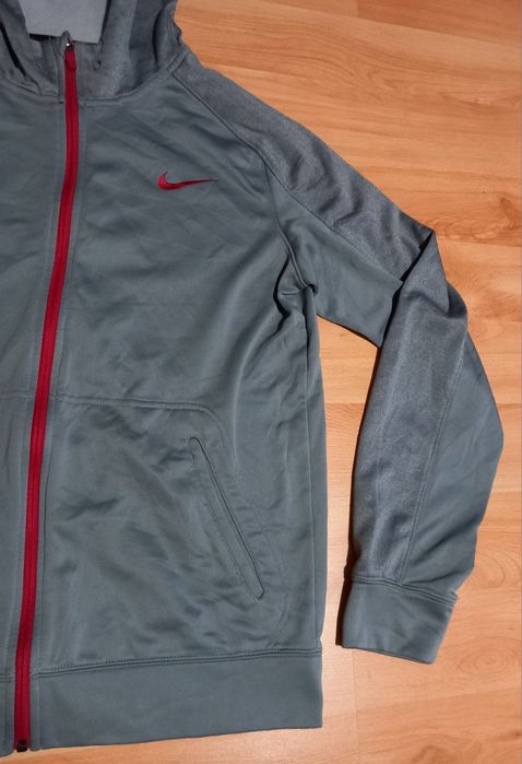 Суичър Nike Therma-Fit размер М