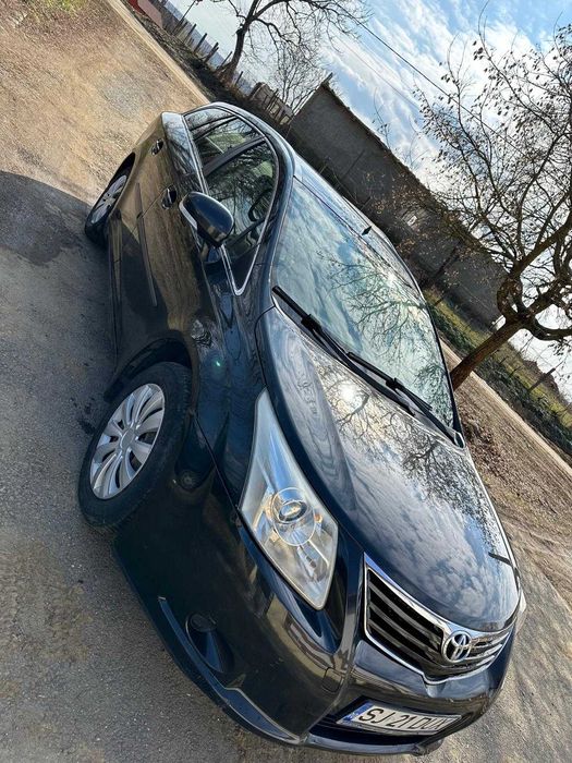 toyota avensis T27 diesel la pret bun