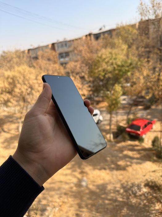 Redmi 9C srochna sotiladi