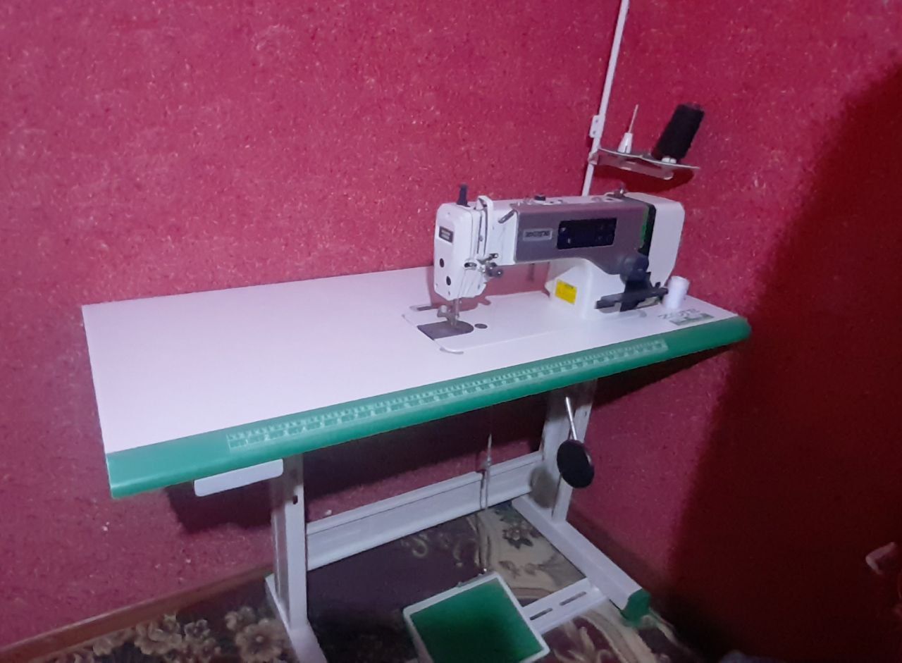 Ayolar ishlatadigan jak tikuv Mashinka