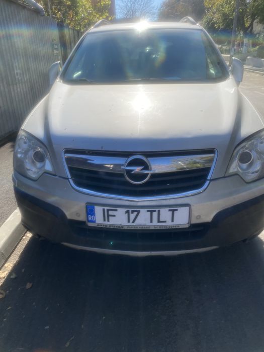 De vinzare opel antara 4 *4