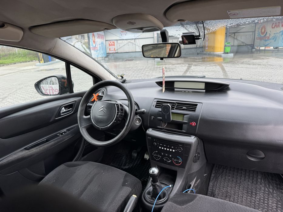 Citroen c4 hatchback