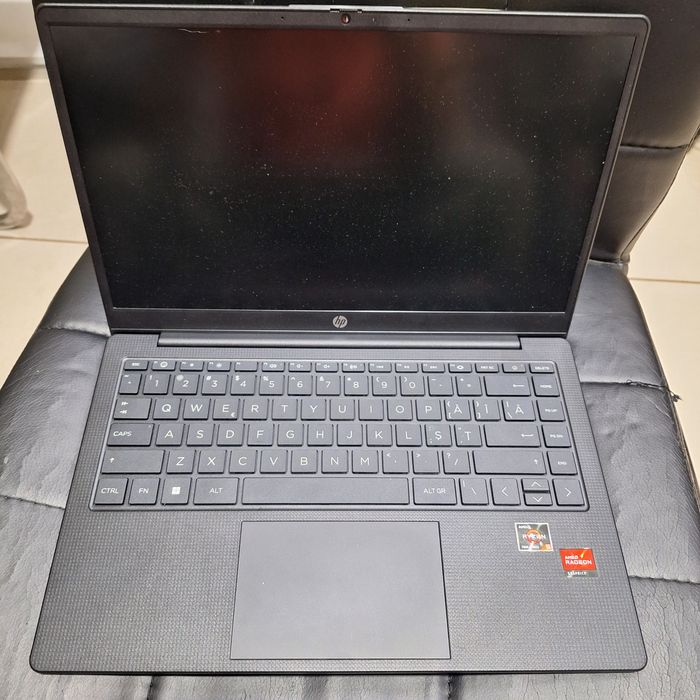 Laptop HP 8 GB RAM 256 GB ssd fără Încărcător #40590