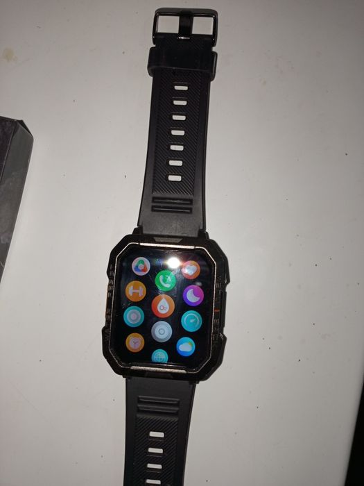 Smart soat nomi Smart Watch W60