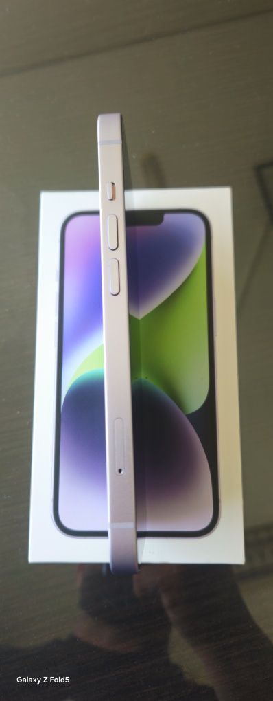 Iphon 14 Перфектен