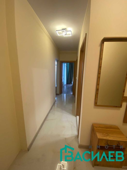 Дава се под наем Тристаен апартамент в София, Център - 86 кв.м за 816 € - Снимка #8