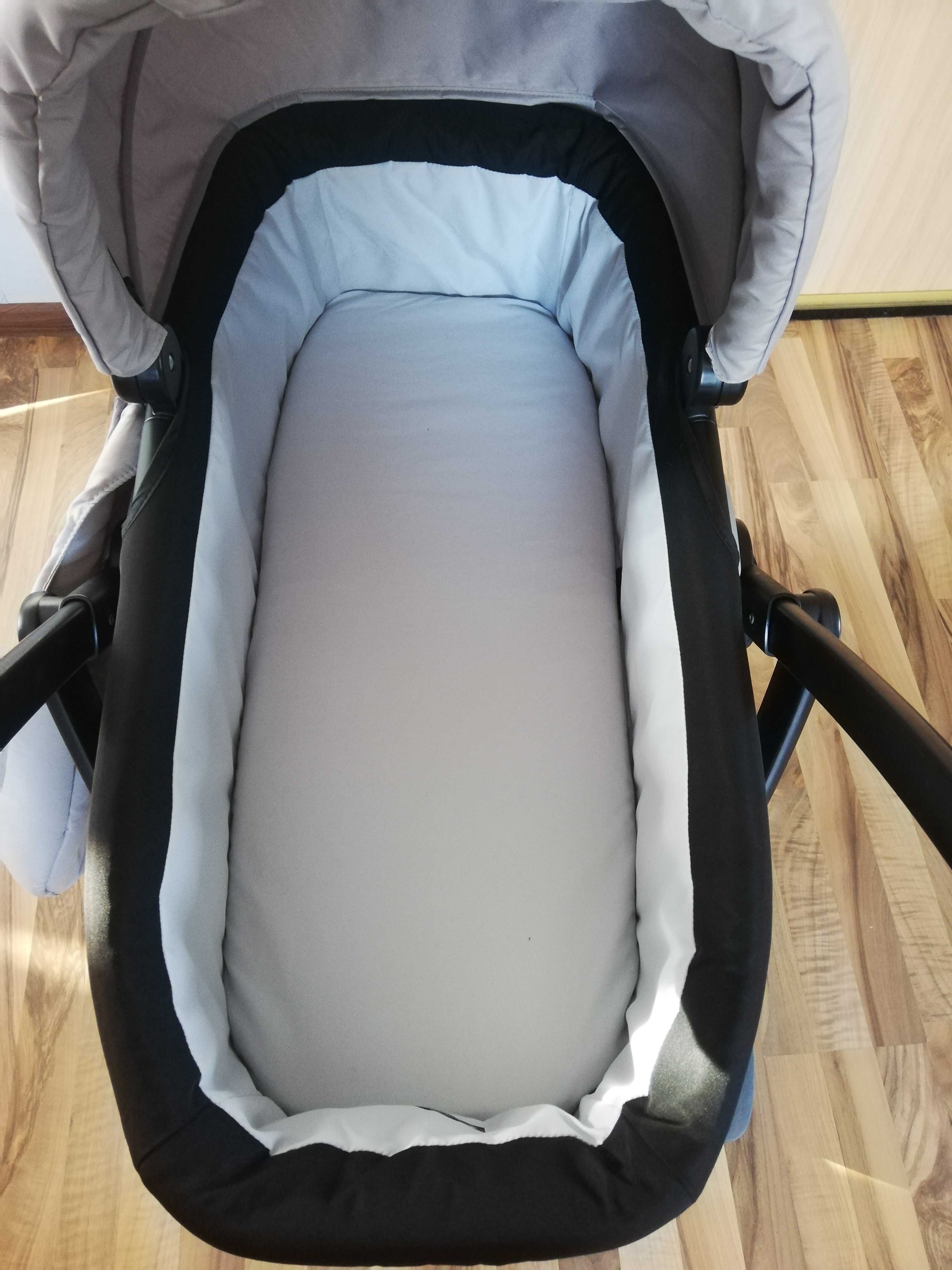 Бебешка количка Graco Evo Trio 3 в 1