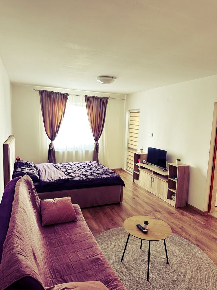 Regim      hotelier.