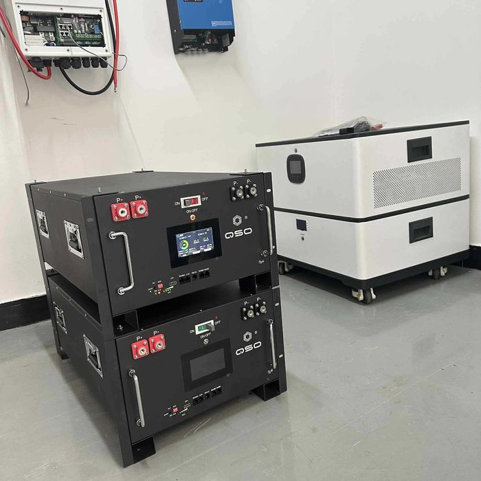 Нови 17kWh Соларни Батерии 330Ah Индивидуални Слънчеви LIFEPO4