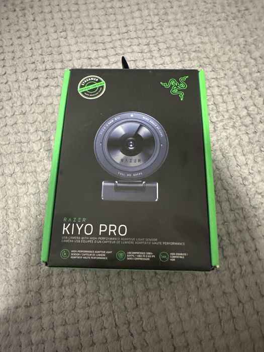 Веб камера razer kiyo pro