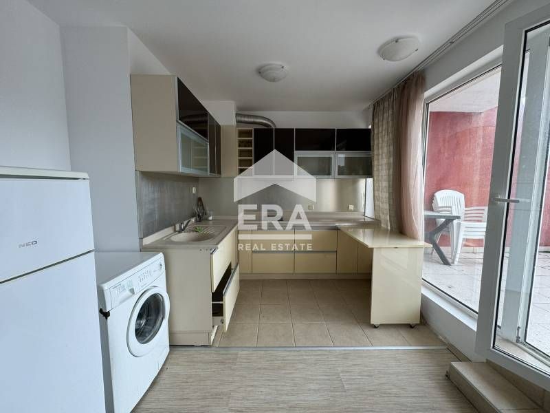 Продава се Тристаен апартамент в с. Кранево, Област Добрич - 103 кв.м за 1311 €/кв.м - Снимка #2