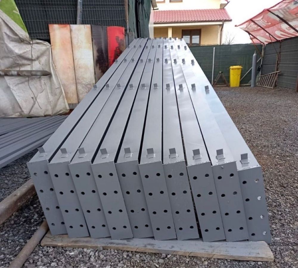 Hala metalica pe stoc 12x30
