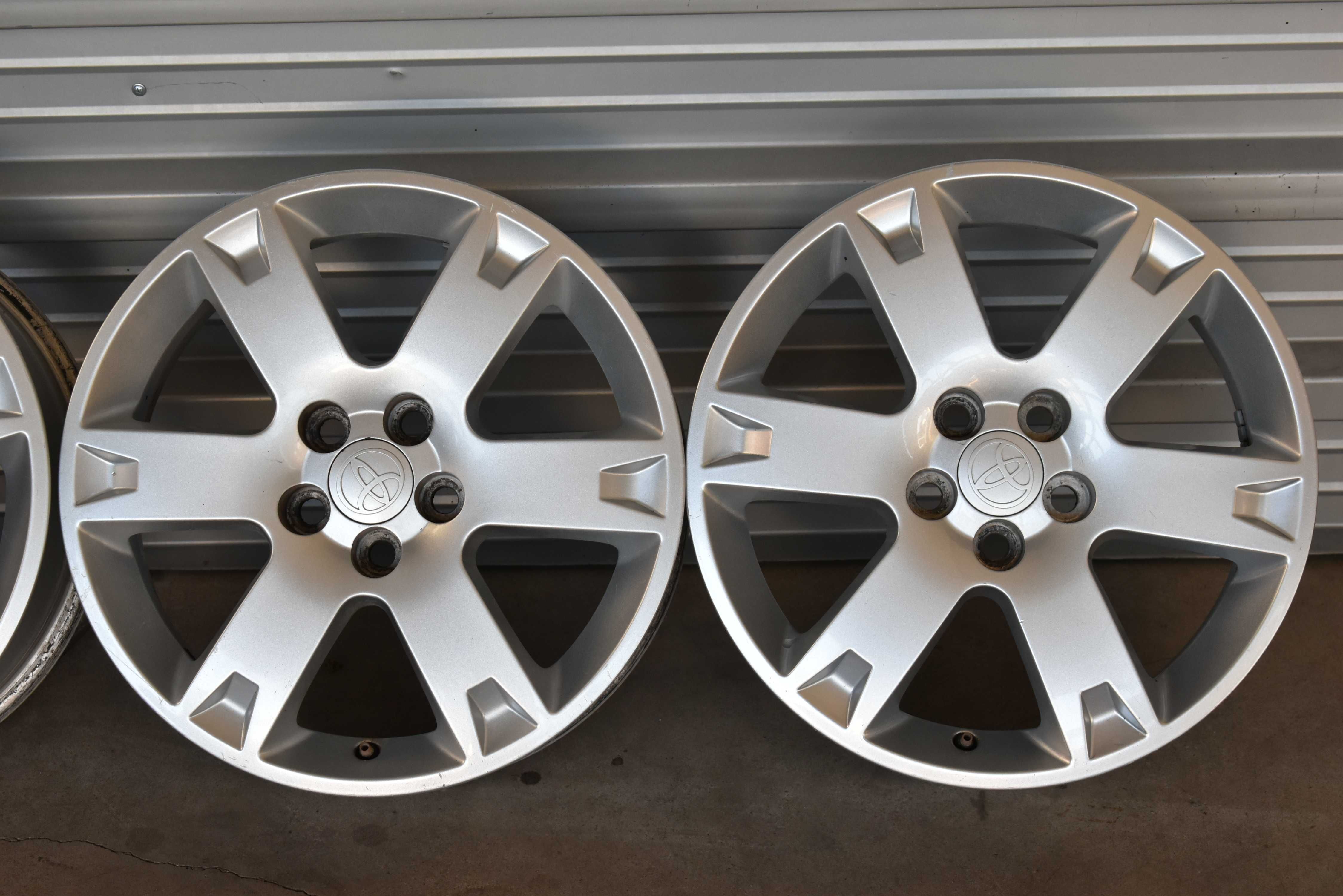 16'' Джанти Toyota 5x100