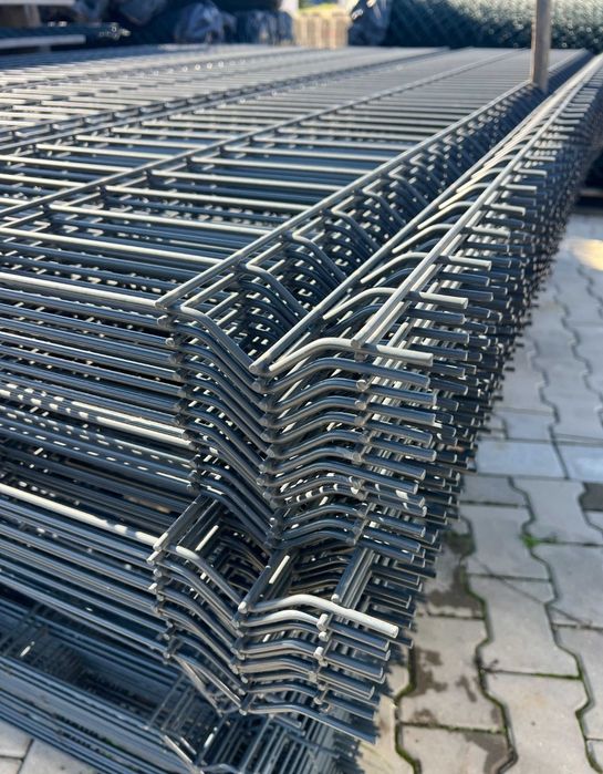 Vând garduri din tabla cutata