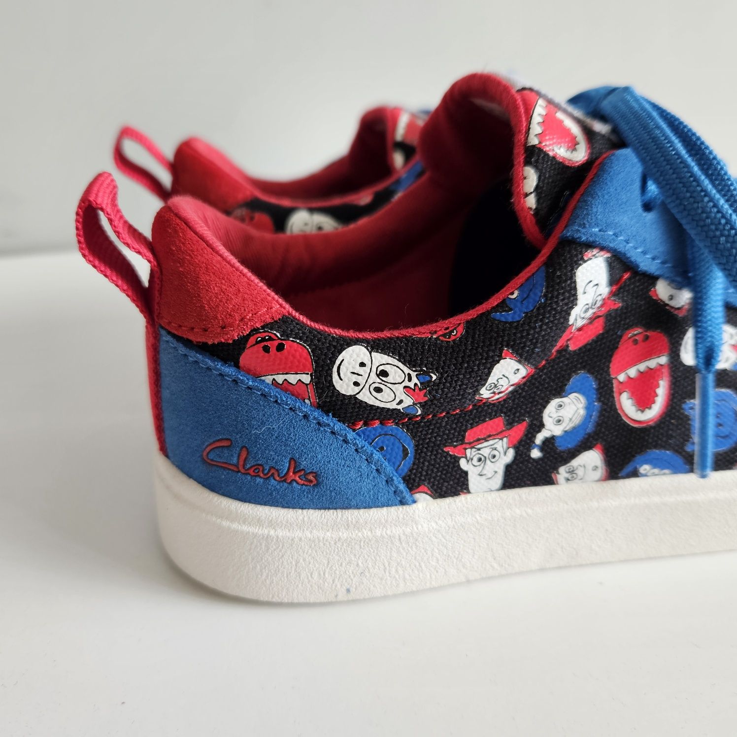 Clarks Pixar детски обувки 32 номер