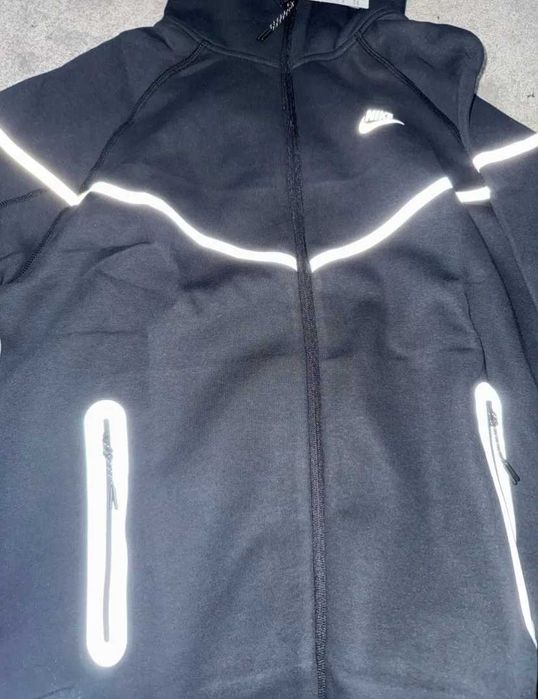 Nike Tech Fleece Reflective - Черен Екип (Светлоотразителни Елементи)