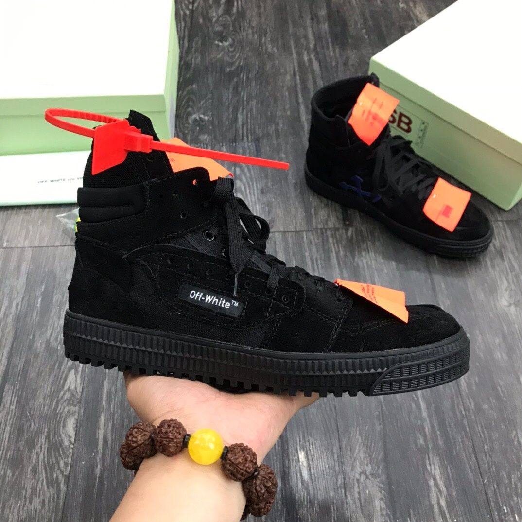 Off White Off Court