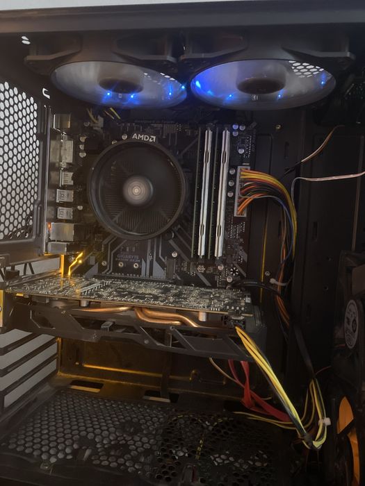 Pc gaming ryzen 5-5600x, Rx 580 8gb, 24 gb ram