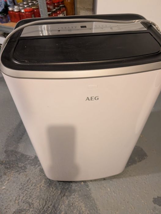 Aer conditonat portabil AEG
