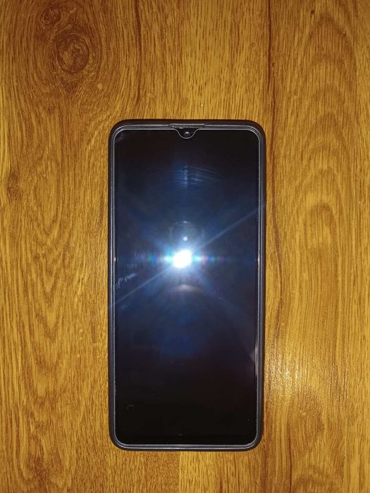 Продавам Самсунг А32