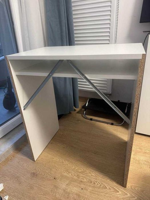 Masă IKEA pentru laptop - TORALD