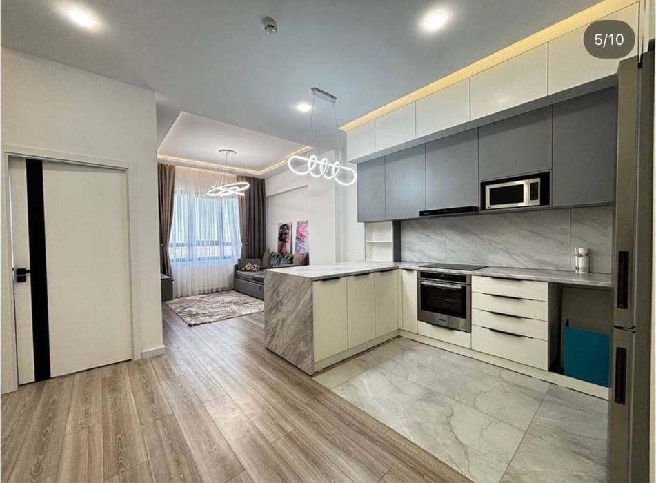 Сдается квартира с гардеробной, Акай Сити