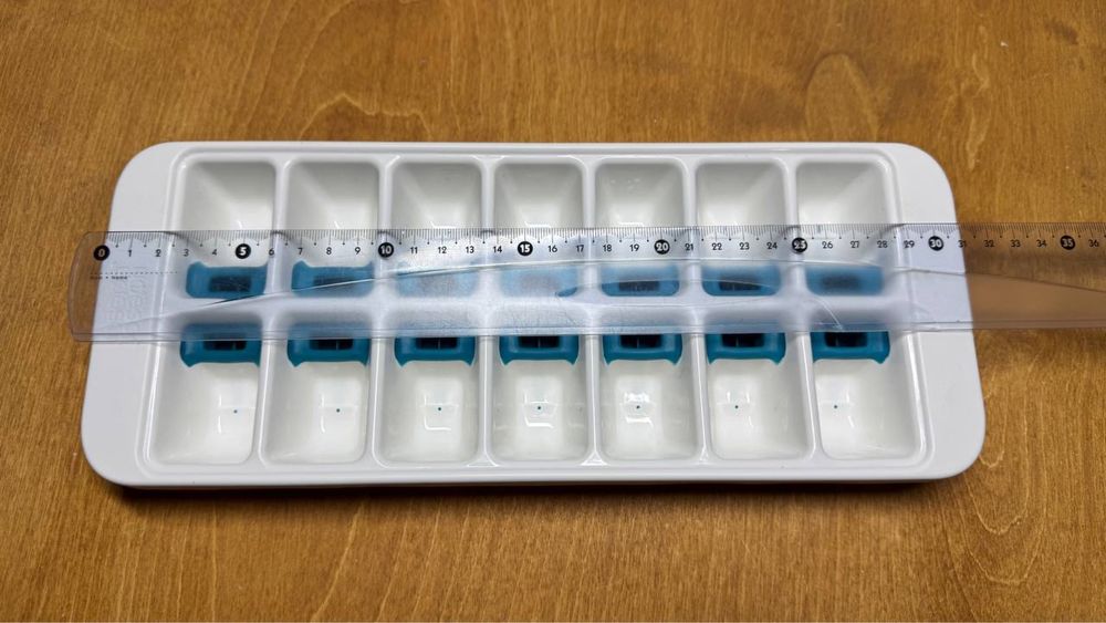 Форма для льда от Joseph Joseph