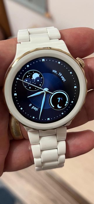 Huawei Watch GT 3 Pro Ceramic Edition (43 mm)