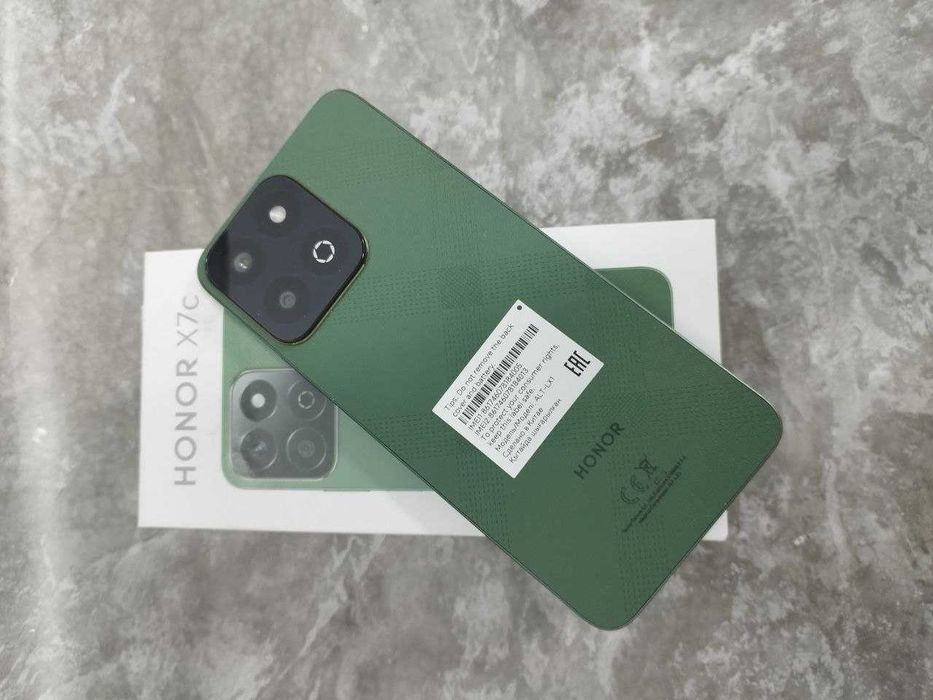 Honor X7c 128 гб (745010 г. Кокшетау, ул. Абая 128, 21)