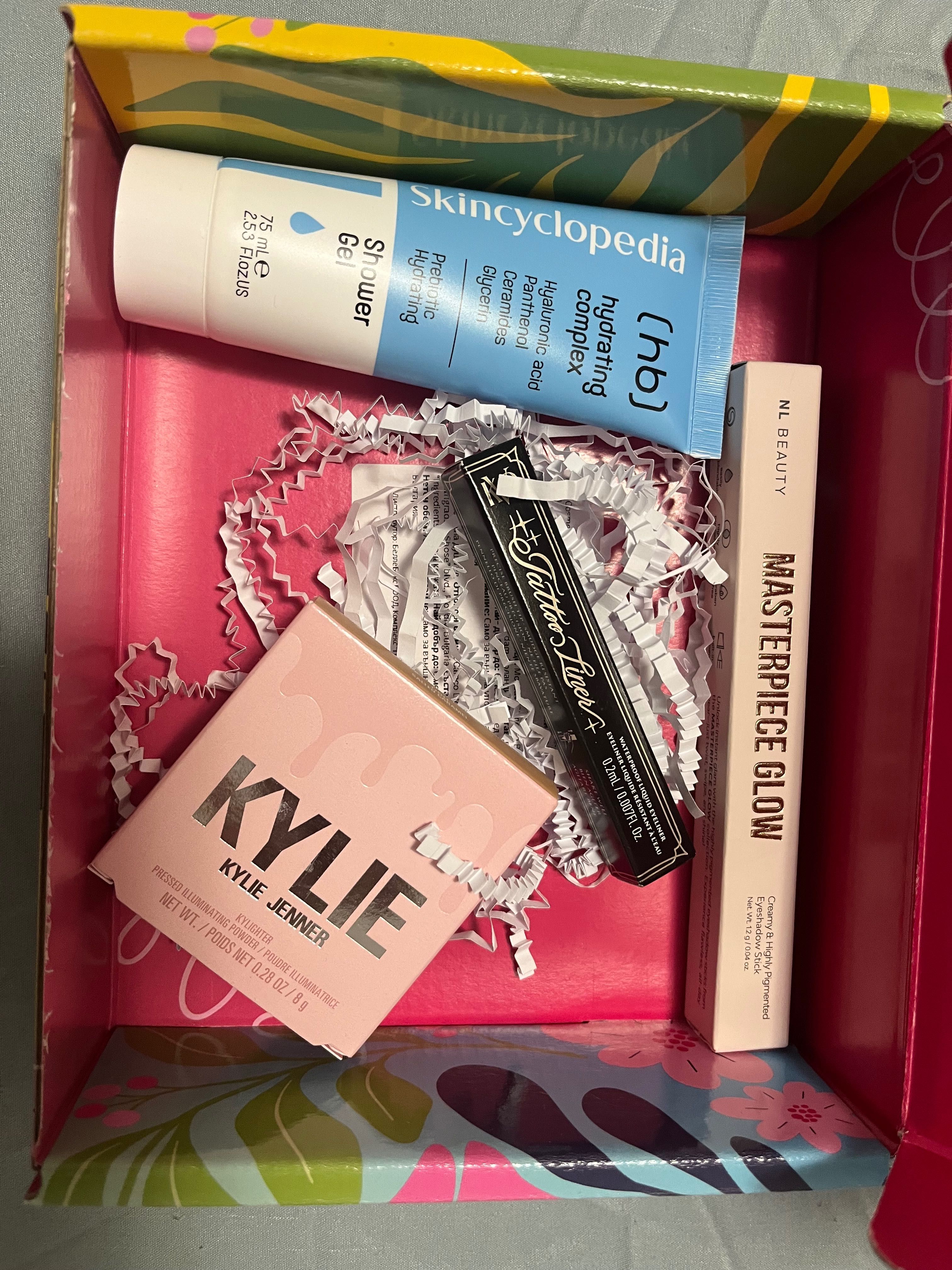 Belle box кутия с 4 продъктя
