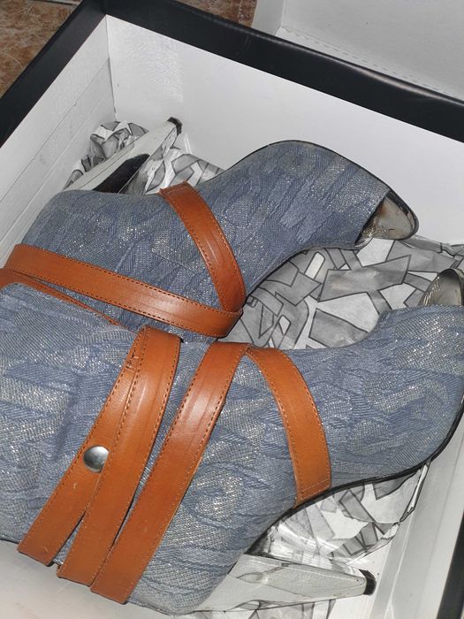 Боти Мис Сиксти 36 номер в отлично състояние.Веднъж обувани.