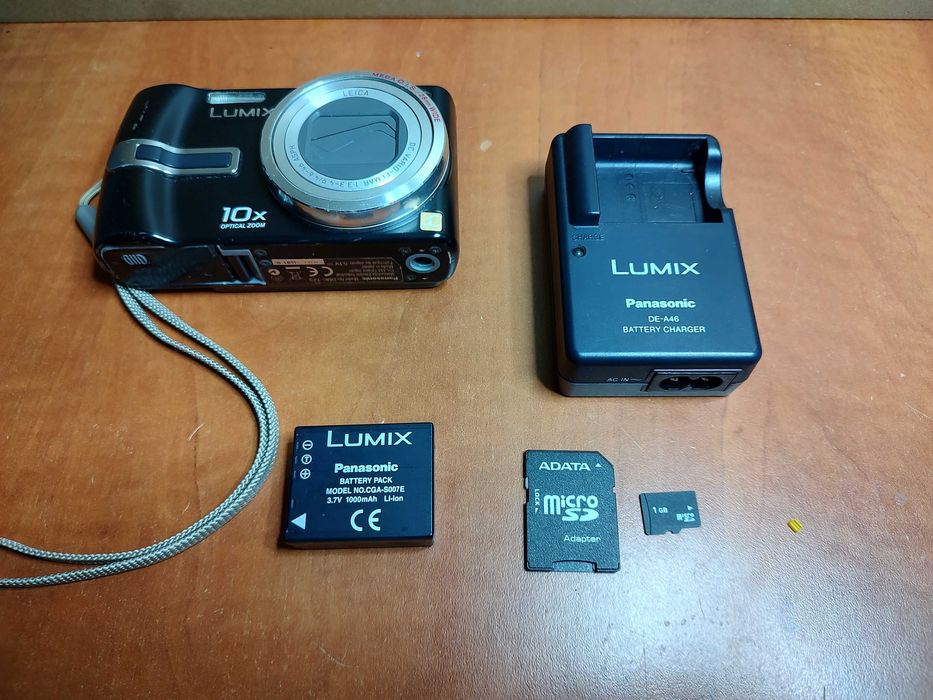 Aparat foto Panasonic DMC-TZ3 7 Mpx 10x zoom optic complet