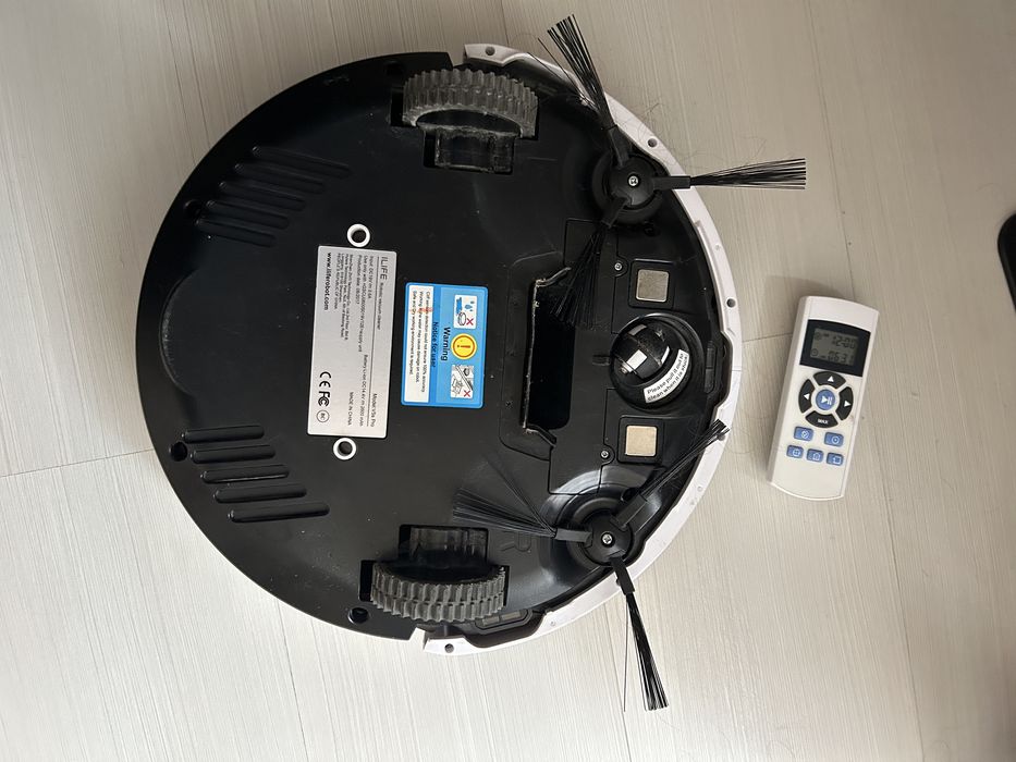 Робот-прахосмукачка-iLife