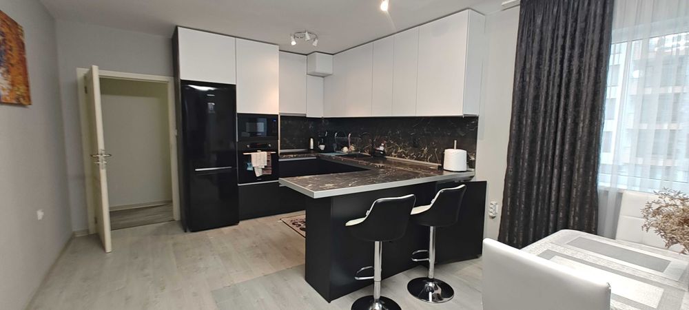 Продава се Тристаен апартамент в Несебър - 109 кв.м за 15138 €/кв.м - Снимка #1