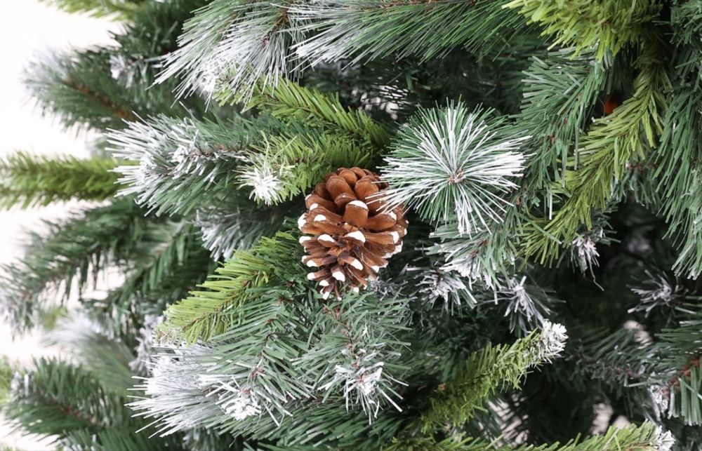 Brad nou de craciun dedeman