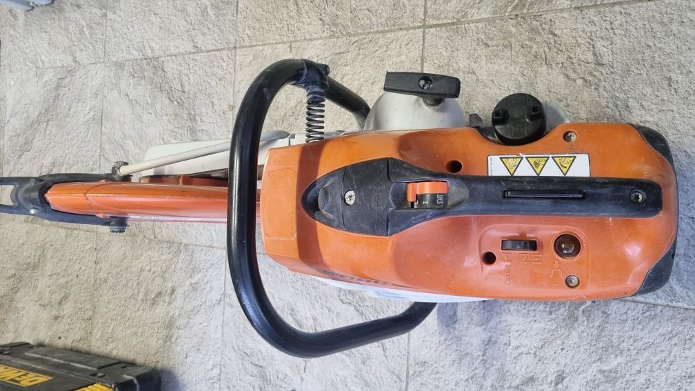 STIhi TS410 бензинов фугорез