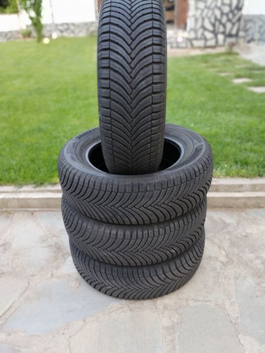 Всесезонни гуми Bridgestone Turanza All Season 6