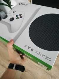 Xbox series s + 2 controlere