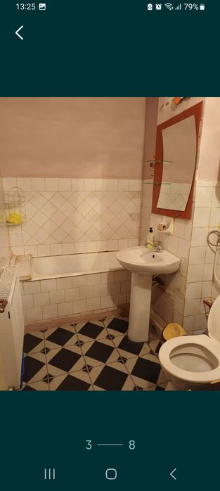 De închiriat apartament cu 3 camere decomandat