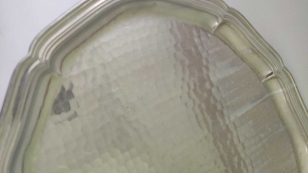 Швейцарски овален ръчно кован поднос