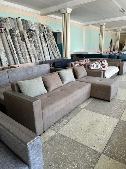 ДИВАН УГЛОВОЙ ОТ производителя,На 8 микрооайоне