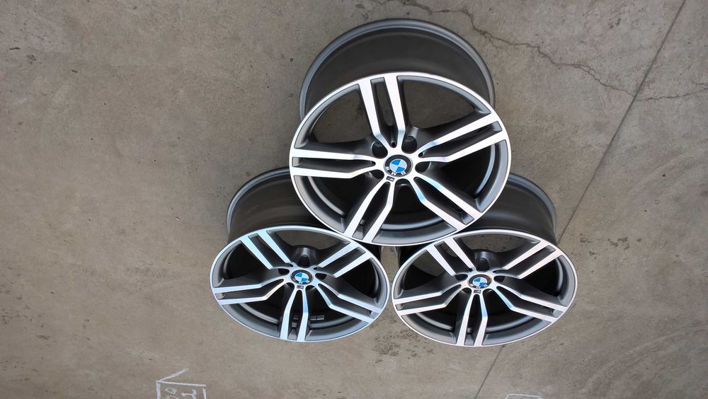 O janta fata si una spate 19 toli originale bmw X5 X6 M BMW 7849629