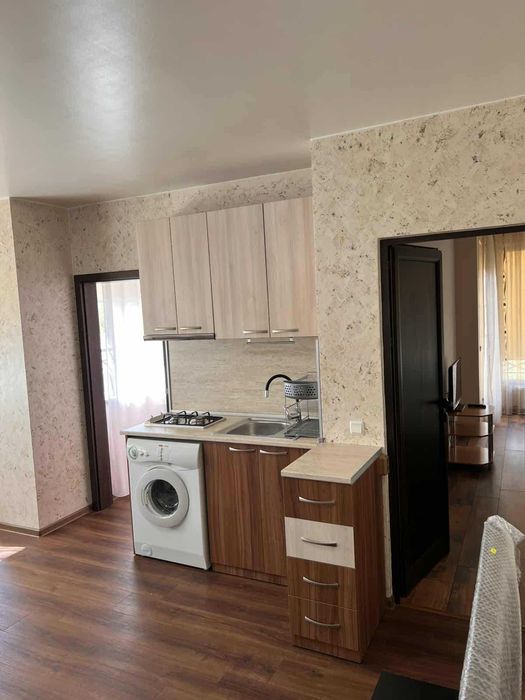 Дава се под наем Тристаен апартамент в София, Надежда 2 - 85 кв.м за 716 € - Снимка #8