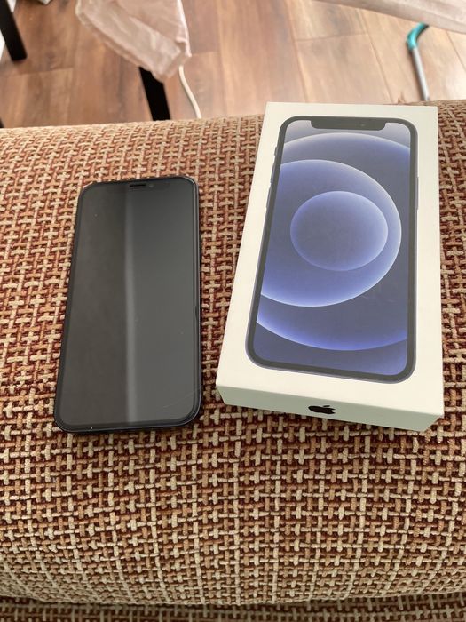 Продам IPhone 12 mini в отличном состоянии