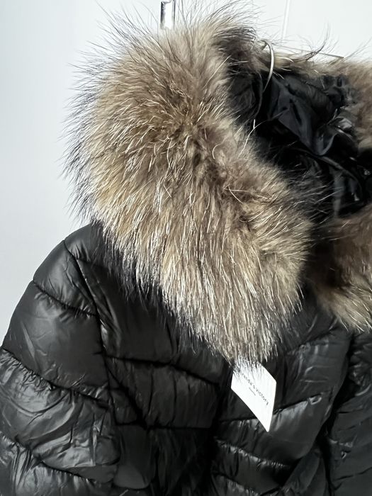 Geaca cu guler blana naturala